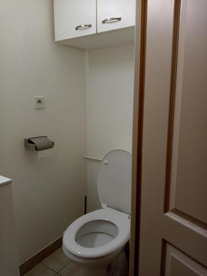 55Magenta Apartment Поатие Екстериор снимка